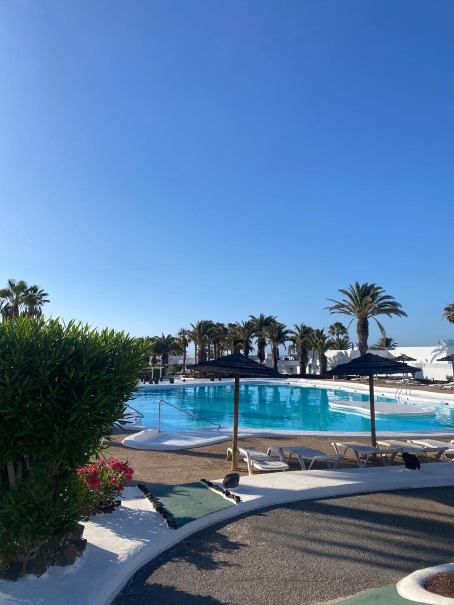 First Floor Apartment With Sea View, Costa Teguise Extérieur photo