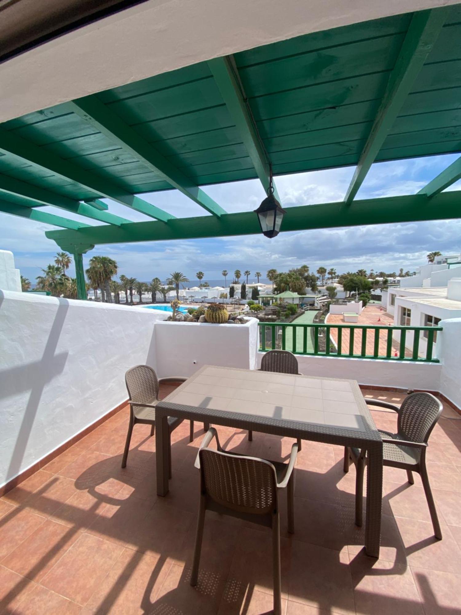 First Floor Apartment With Sea View, Costa Teguise Extérieur photo
